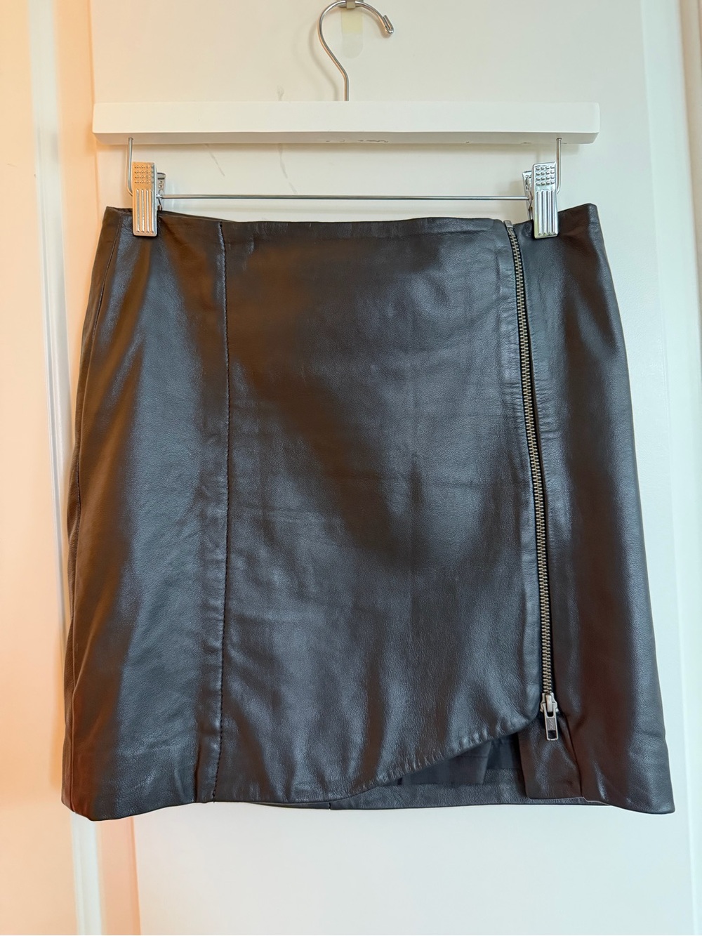 Leith Leather Zip-Front Mini Skirt